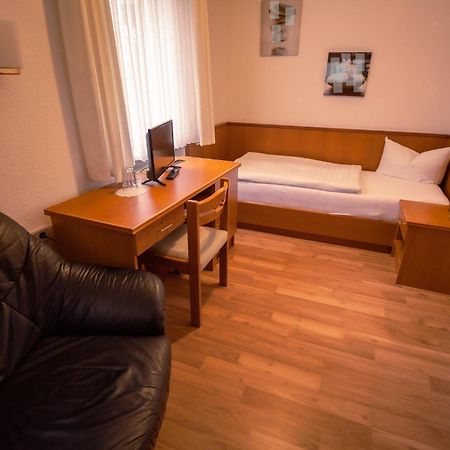 Hotel-Pension Ursula 바트사흐사 외부 사진