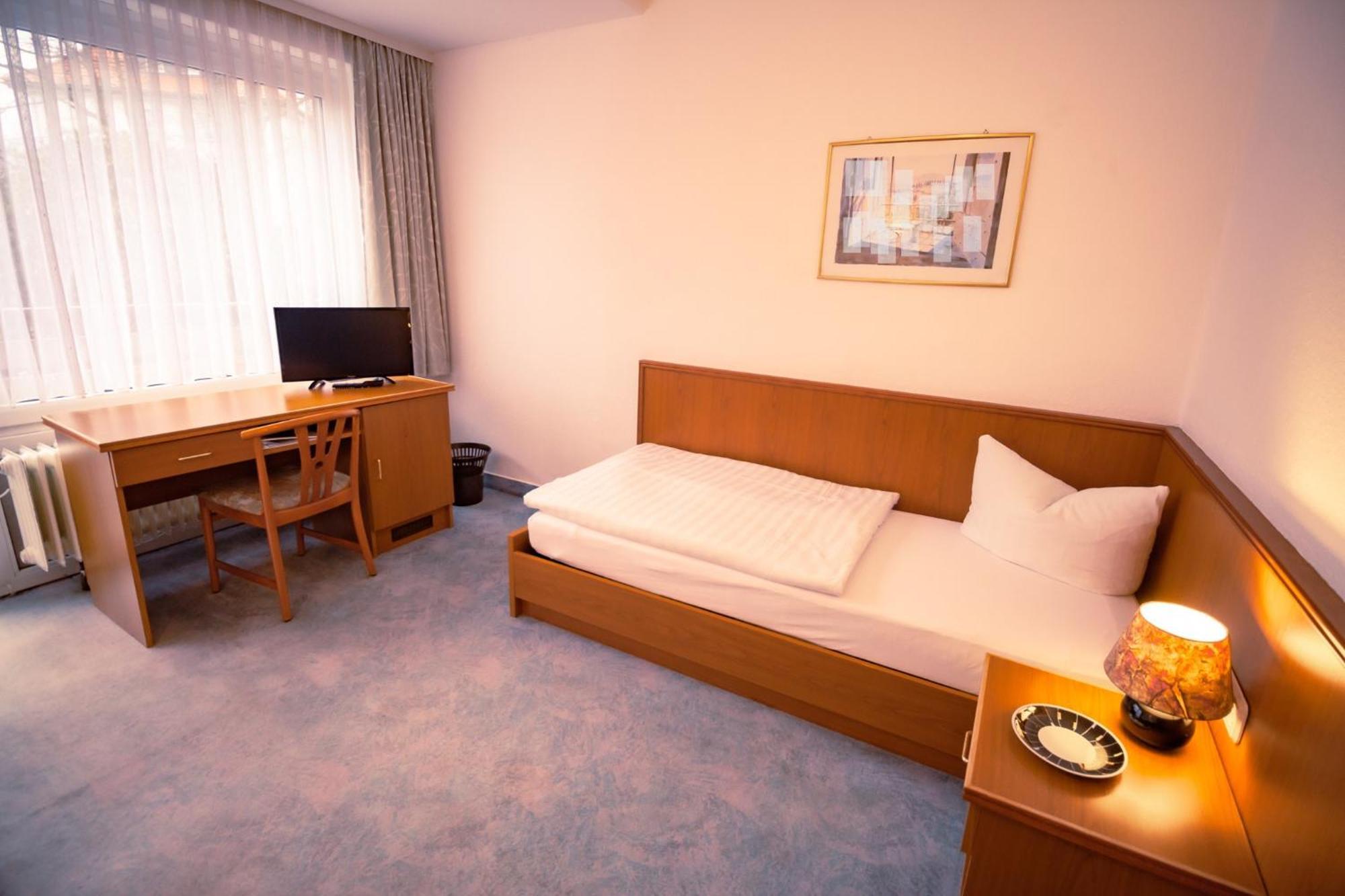 Hotel-Pension Ursula 바트사흐사 외부 사진