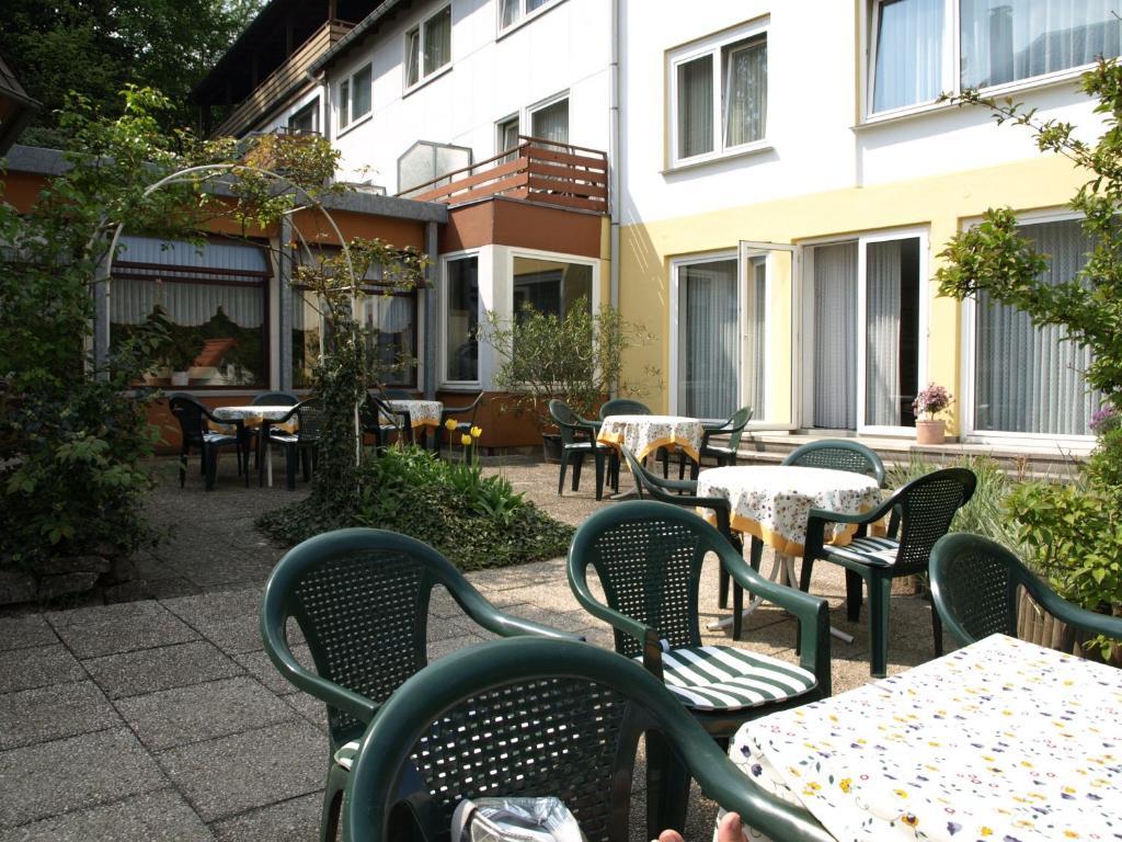Hotel-Pension Ursula 바트사흐사 외부 사진